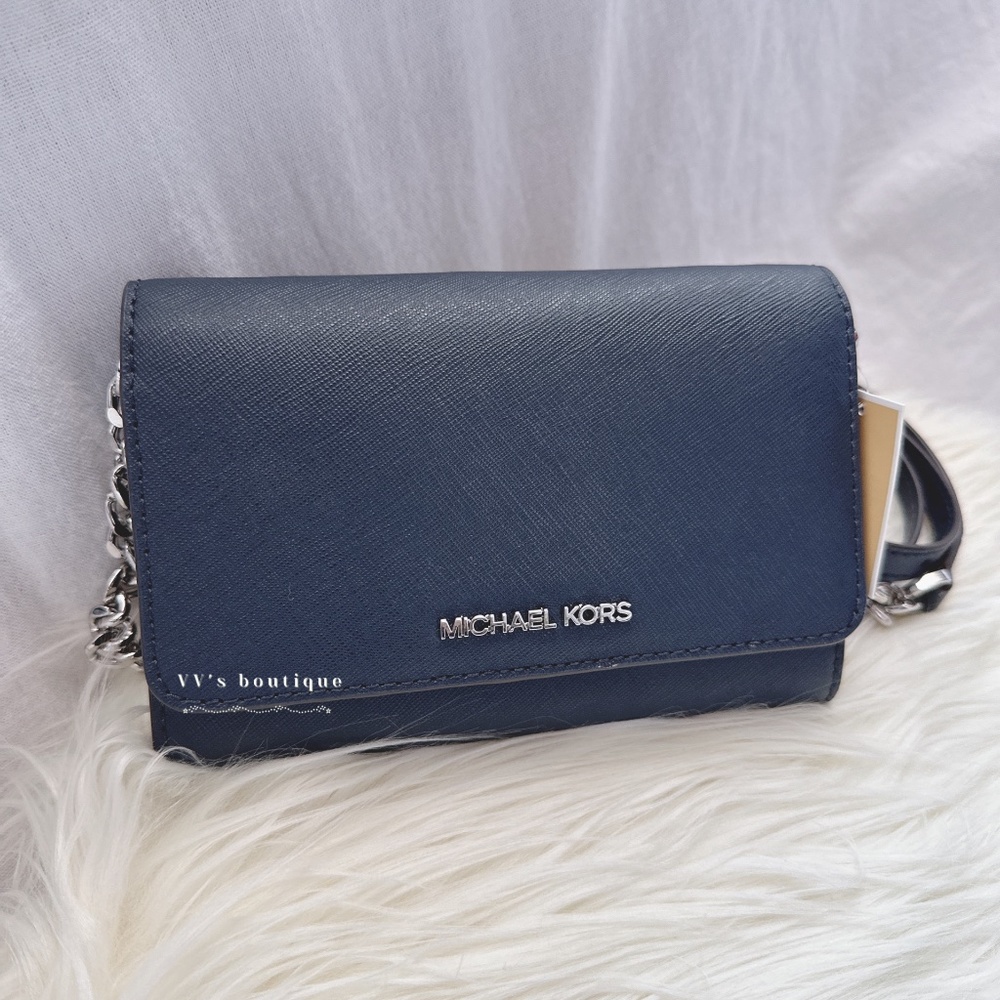 NWT Michael Kors Jet Set Travel Medium Saffiano Leather Smartphone Crossbody Bag - Picture 3 of 8